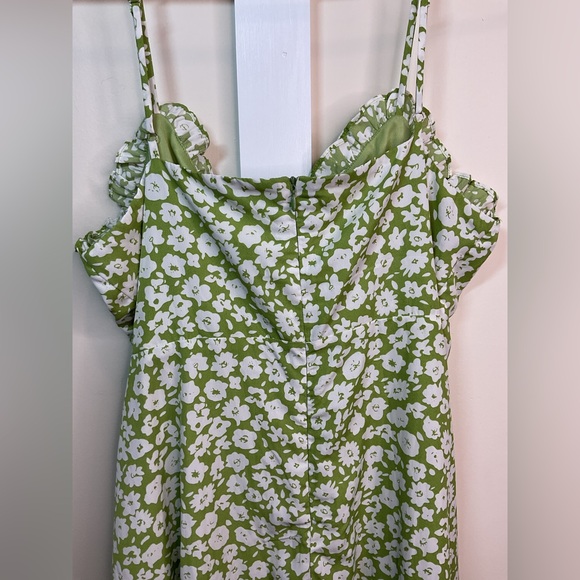 Lulu's Timeless Green Floral Print A- Line Midi Dress NWOT - Picture 12 of 13